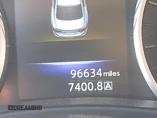 2015 Infiniti Q50 Premium with VIN JN1BV7AP1FM336842, listed as a IAAI auction lot 40893482 with 96,634 mi miles. Bid and sale history available at carsss.com. Image 7.