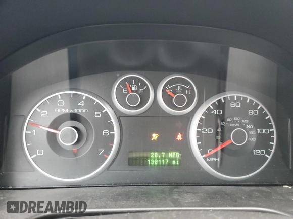 2007 Ford Fusion SE with VIN 3FAHP07147R157818, listed as a Copart auction lot 49644685 with 130,117 mi miles and Salvage Title. Bid and sale history available at DreamBid. Image 9.