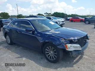 2014 Chrysler 300 with VIN 2C3CCAAG6EH288572, listed as a IAAI auction lot 41937363 with 182,605 mi miles. Bid and sale history available at carsss.com. Image 1.