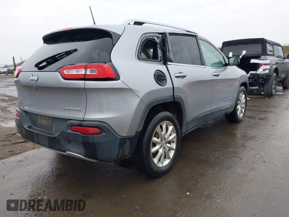 2017 Jeep Cherokee Limited with VIN 1C4PJMDBXHW520195, listed as a IAAI auction lot 41478980 with 125,285 mi miles and . Bid and sale history available at DreamBid. Image 4.
