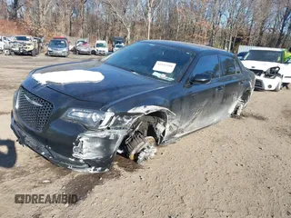 2017 Chrysler 300 S with VIN 2C3CCAGG9HH591681, listed as a IAAI auction lot 41165500 with 89,365 mi miles and . Bid and sale history available at carsss.com. Image 6.