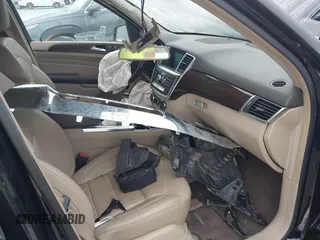 2012 Mercedes-Benz M 350 with VIN 4JGDA5HB1CA019782, listed as a IAAI auction lot 42071635 with Not provided miles and . Bid and sale history available at DreamBid. Image 5.