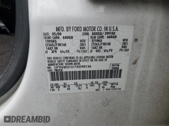 2000 Ford Super Duty F-250 XL with VIN 1FTNW21S1YED90136, listed as a Copart auction lot 71520914 with 378,931 mi miles and Salvage Title. Bid and sale history available at carsss.com. Image 14.