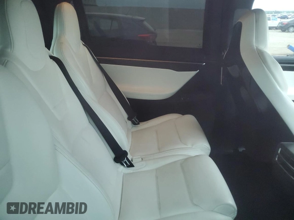 2016 Tesla Model X 70D z VIN 5YJXCAE29GF006512, wystawiony jako Copart lot #57517885 z przebiegiem Nie podano mil oraz Szkoda całkowita • Salvage title. Historia ofert i sprzedaży dostępna na DreamBid. Obrazek 11.