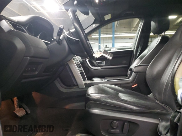 2018 Land Rover Discovery Sport HSE with VIN SALCR2RX8JH745945, listed as a Copart auction lot 51940655 with 58,636 mi miles and Salvage Title. Bid and sale history available at DreamBid. Image 7.