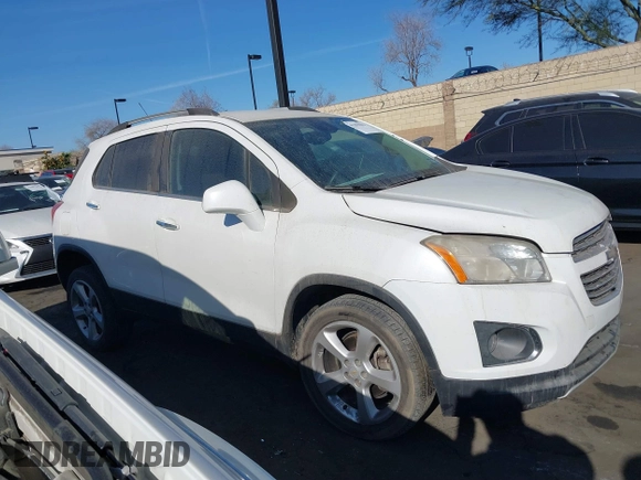 2015 Chevrolet Trax LTZ with VIN KL7CJTSB3FB235433, listed as a IAAI auction lot 41191943 with 157,297 mi miles. Bid and sale history available at carsss.com. Image 13.
