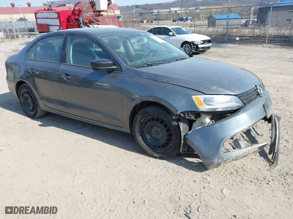 2014 Volkswagen Jetta Sedan S with VIN 3VW2K7AJ6EM257149, listed as a IAAI auction lot 41786491 with 139,555 mi miles. Bid and sale history available at carsss.com. Image 1.