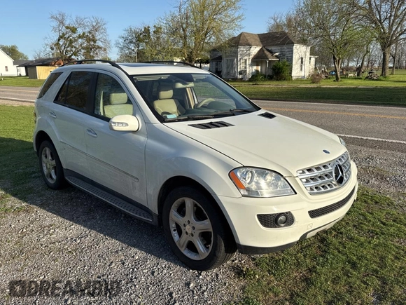 2008 Mercedes-Benz M 320 CDI with VIN 4JGBB22E58A341032, listed as a Copart auction lot 51870395 with 206,800 mi miles and Clean Title. Bid and sale history available at carsss.com. Image 1.