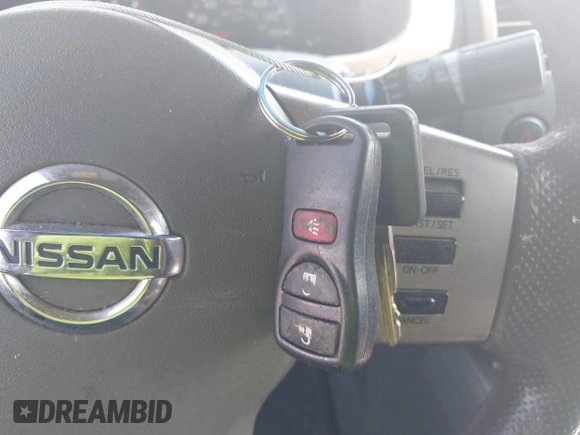 2008 Nissan Frontier SE z VIN 1N6AD07U38C435118, wystawiony jako IAAI lot #42472598 z przebiegiem 158 538 mil mil oraz . Historia ofert i sprzedaży dostępna na DreamBid. Obrazek 11.