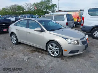 2011 Chevrolet Cruze LTZ with VIN 1G1PH5S9XB7152631, listed as a IAAI auction lot 42075115 with 87,735 mi miles. Bid and sale history available at carsss.com. Image 1.