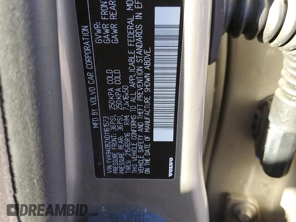 2013 Volvo XC70 3.2L with VIN YV4940BZXD1161573, listed as a Copart auction lot 43947975 with 107,816 mi miles and Salvage Title. Bid and sale history available at DreamBid. Image 12.