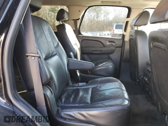 2008 GMC Yukon SLT w/4SB with VIN 1GKFC13068R184438, listed as a Copart auction lot 45032525 with 230,656 mi miles and Salvage Title. Bid and sale history available at carsss.com. Image 11.