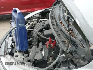 2017 Nissan Note SV z VIN 3N1CE2CP3HL371500, wystawiony jako IAAI lot #41777764 z przebiegiem 109 413 mil mil oraz . Historia ofert i sprzedaży dostępna na DreamBid. Obrazek 18.