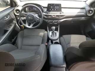 2021 Kia Forte LXS с VIN 3KPF24AD4ME347051, выставлен на аукционе Copart как лот 57233995 с пробегом 85 504 миль миль и Списание • Salvage title. История ставок и продаж доступна на DreamBid. Изображение 8.