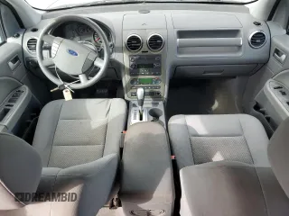 2005 Ford Freestyle SE with VIN 1FMZK01175GA41261, listed as a Copart auction lot 42220825 with 173,670 mi miles and Salvage Title. Bid and sale history available at carsss.com. Image 8.