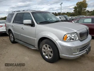 2006 Lincoln Navigator Luxury with VIN 5LMFU28596LJ14279, listed as a Copart auction lot 75733104 with 171,803 mi miles and Non Repairable. Bid and sale history available at carsss.com. Image 4.