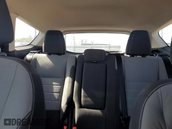 2016 Ford Escape SE z VIN 1FMCU9G9XGUB06383, wystawiony jako Copart lot #54385615 z przebiegiem 124 402 mil mil oraz Szkoda całkowita • Salvage title. Historia ofert i sprzedaży dostępna na DreamBid. Obrazek 10.
