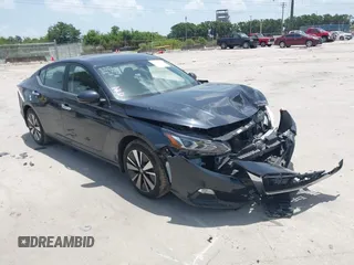 2021 Nissan Altima SV with VIN 1N4BL4DVXMN408436, listed as a IAAI auction lot 42465337 with 103,103 mi miles and . Bid and sale history available at DreamBid. Image 1.