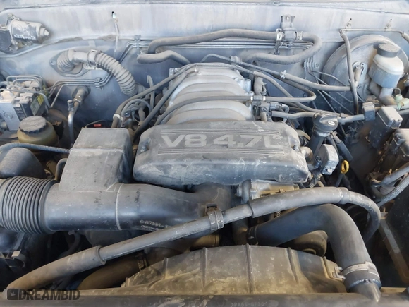 2000 Toyota Tundra SR5 with VIN 5TBBT4410YS040624, listed as a IAAI auction lot 41754230 with 225,472 mi miles. Bid and sale history available at carsss.com. Image 10.