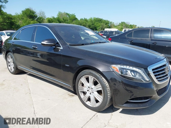 2014 Mercedes-Benz S-Class S 550 with VIN WDDUG8CB9EA009280, listed as a IAAI auction lot 42001730 with 217,213 mi miles. Bid and sale history available at carsss.com. Image 6.