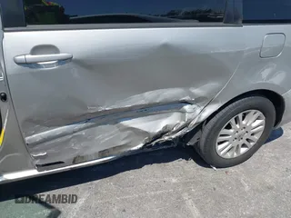 2008 Toyota Sienna XLE with VIN 5TDZK22C08S206819, listed as a IAAI auction lot 42093255 with 169,835 mi miles and . Bid and sale history available at DreamBid. Image 6.