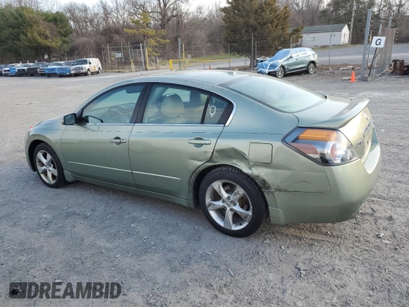 2008 Nissan Altima 3.5 SE with VIN 1N4BL21E58C160235, listed as a Copart auction lot 51081915 with 182,285 mi miles and Salvage Title. Bid and sale history available at carsss.com. Image 2.