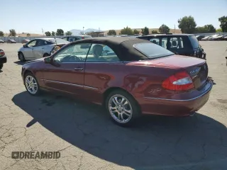 2007 Mercedes-Benz CLK-Class 3.5L with VIN WDBTK56F47F230081, listed as a Copart auction lot 72476964 with 100,923 mi miles and Salvage Title. Bid and sale history available at carsss.com. Image 2.