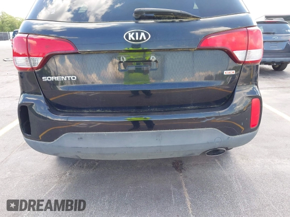 2015 Kia Sorento LX with VIN 5XYKT4A74FG594260, listed as a IAAI auction lot 42016829 with 155,026 mi miles. Bid and sale history available at carsss.com. Image 14.