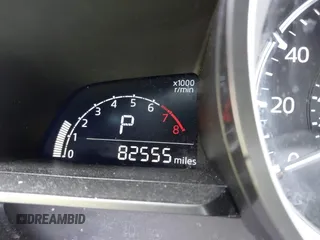2018 Mazda 3 Sport z VIN 3MZBN1U7XJM197018, wystawiony jako IAAI lot #42229988 z przebiegiem 82 555 mil mil oraz . Historia ofert i sprzedaży dostępna na DreamBid. Obrazek 15.