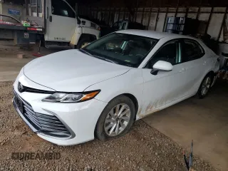 2024 Toyota Camry LE with VIN 4T1C11AK3RU219374, listed as a Copart auction lot 53570605 with 19,747 mi miles and Clean Title. Bid and sale history available at carsss.com. Image 1.