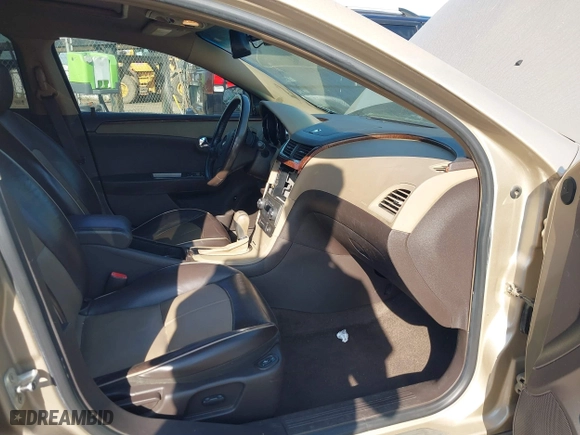 2008 Chevrolet Malibu LTZ with VIN 1G1ZK57758F165139, listed as a IAAI auction lot 41899143 with 139,875 mi miles. Bid and sale history available at carsss.com. Image 5.