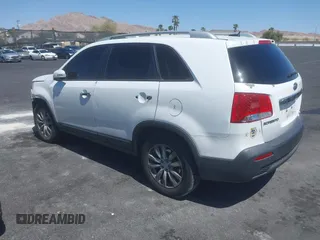 2011 Kia Sorento LX with VIN 5XYKT4A26BG061387, listed as a IAAI auction lot 41984639 with 1 mi miles. Bid and sale history available at carsss.com. Image 3.