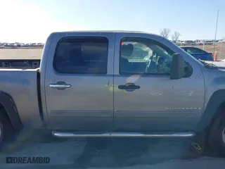 2007 Chevrolet Silverado 1500 LTZ with VIN 2GCEK13MX71529698, listed as a IAAI auction lot 41590698 with 244,705 mi miles. Bid and sale history available at carsss.com. Image 13.