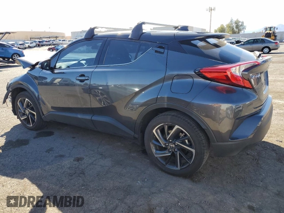 2022 Toyota C-HR XLE with VIN NMTKHMBX8NR144594, listed as a Copart auction lot 45763775 with 37,868 mi miles and Salvage Title. Bid and sale history available at carsss.com. Image 2.