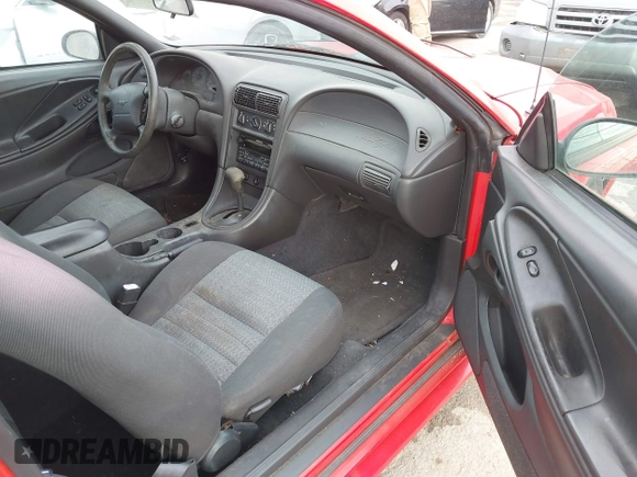 2001 Ford Mustang GT Deluxe with VIN 1FAFP42X71F205746, listed as a IAAI auction lot 41665046 with 1 mi miles. Bid and sale history available at carsss.com. Image 5.