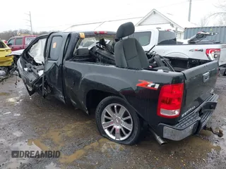 2008 GMC Sierra 1500 with VIN 2GTEC19YX81271935, listed as a IAAI auction lot 41557365 with Not Provided miles and . Bid and sale history available at DreamBid. Image 3.