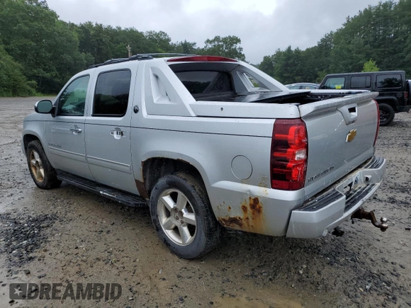 2013 Chevrolet Avalanche LT with VIN 3GNTKFE74DG336954, listed as a Copart auction lot 63599945 with 187,964 mi miles and Clean title. Bid and sale history available at DreamBid. Image 2.