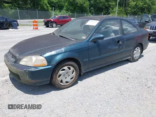 1996 Honda Civic EX z VIN 1HGEJ8244TL067996, wystawiony jako IAAI lot #42437675 z przebiegiem 148 109 mil mil oraz . Historia ofert i sprzedaży dostępna na DreamBid. Obrazek 2.
