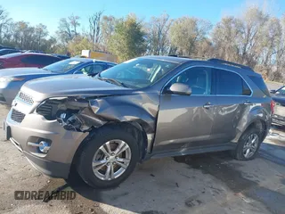2012 Chevrolet Equinox 2LT z VIN 2GNALPEK2C6270932, wystawiony jako IAAI lot #40862491 z przebiegiem 153 500 mil mil oraz . Historia ofert i sprzedaży dostępna na DreamBid. Obrazek 14.