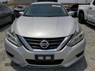 2017 Nissan Altima SR z VIN 1N4AL3AP1HC126621, wystawiony jako Copart lot #58258535 z przebiegiem 79 249 mil mil oraz Szkoda całkowita • Salvage title. Historia ofert i sprzedaży dostępna na DreamBid. Obrazek 5.