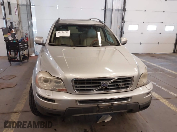 2007 Volvo XC90 V8 with VIN YV4CZ852871404564, listed as a IAAI auction lot 41429219 with 152,512 mi miles. Bid and sale history available at carsss.com. Image 12.