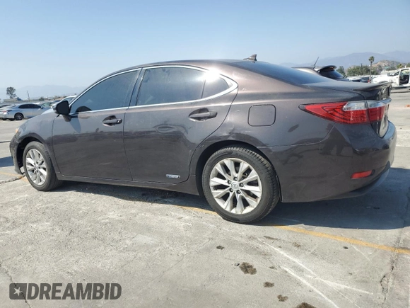 2013 Lexus ES 300h with VIN JTHBW1GG7D2025857, listed as a Copart auction lot 59790165 with 268,381 mi miles and Salvage title. Bid and sale history available at DreamBid. Image 2.
