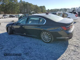 2020 BMW 7 Series 740i xDrive z VIN WBA7T4C06LGF97367, wystawiony jako Copart lot #85320674 z przebiegiem Nie podano mil oraz Szkoda całkowita • Salvage title. Historia ofert i sprzedaży dostępna na DreamBid. Obrazek 2.