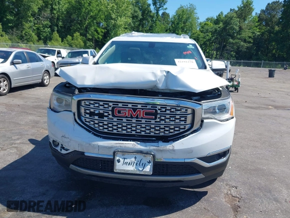 2018 GMC Acadia SLT z VIN 1GKKNMLS5JZ138987, wystawiony jako IAAI lot #42192278 z przebiegiem 109 724 mil mil oraz . Historia ofert i sprzedaży dostępna na DreamBid. Obrazek 12.