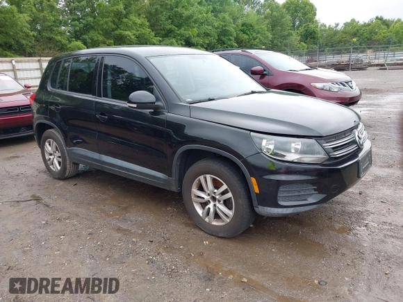 2013 Volkswagen Tiguan SE with VIN WVGAV7AX6DW544544, listed as a IAAI auction lot 42362914 with 119,754 mi miles and . Bid and sale history available at DreamBid. Image 1.