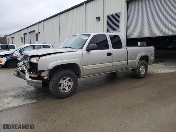 2004 Chevrolet Silverado 1500 LS with VIN 2GCEK19T341217619, listed as a Copart auction lot 88540575 with 255,782 mi miles and Salvage Title. Bid and sale history available at carsss.com. Image 1.