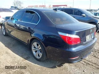 2009 BMW 5 Series 528i with VIN WBANU53559C122165, listed as a IAAI auction lot 41420321 with 148,320 mi miles and . Bid and sale history available at carsss.com. Image 3.