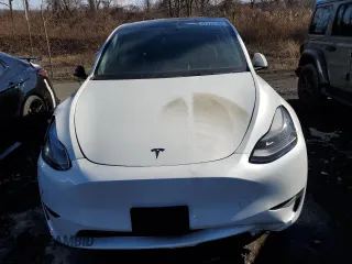2023 Tesla Model Y Long Range z VIN 7SAYGDEE5PF785124, wystawiony jako Copart lot #56553785 z przebiegiem 31 341 mil mil oraz Szkoda całkowita • Salvage title. Historia ofert i sprzedaży dostępna na DreamBid. Obrazek 5.
