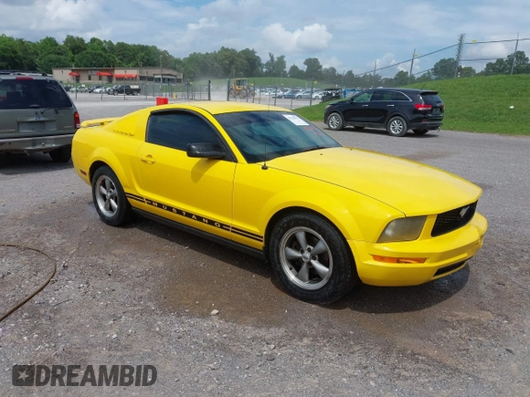 2005 Ford Mustang Deluxe с VIN 1ZVFT80N955161885, выставлен на аукционе IAAI как лот 42520931 с пробегом 240 753 миль миль и . История ставок и продаж доступна на DreamBid. Изображение 1.