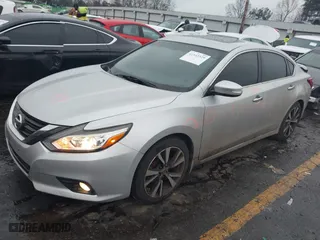 2016 Nissan Altima 2.5 SL with VIN 1N4AL3AP4GC280514, listed as a IAAI auction lot 41543329 with 154,268 mi miles. Bid and sale history available at carsss.com. Image 17.